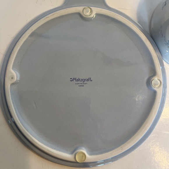 Pfaltzgraff Winter Frost Cheese Tray and Dip Set with Knife and Spreader - Picture 5 of 10